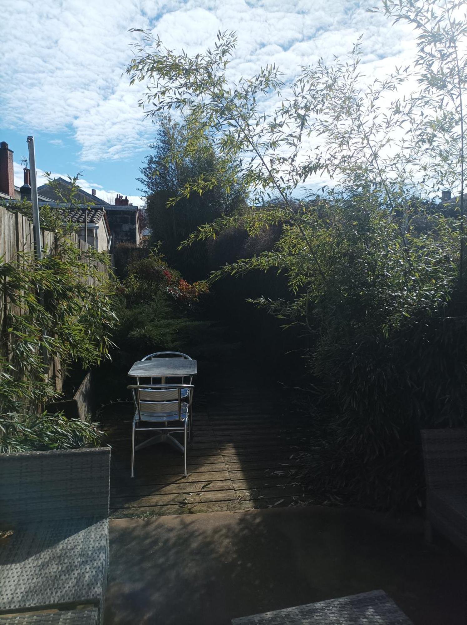 Maison Spacieuse Avec Jardin Et Garage Bordéus Exterior foto